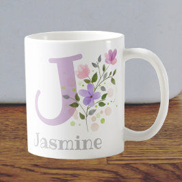 Taza De Café Primera inicial más nombre Jasmine con flores