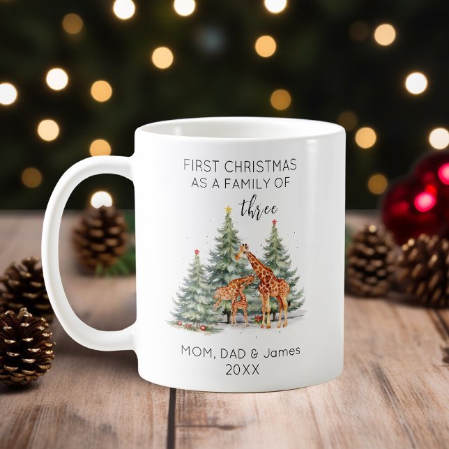 Taza De Café Primera Navidad como familia de tres jirafas de am (Subido por el creador)