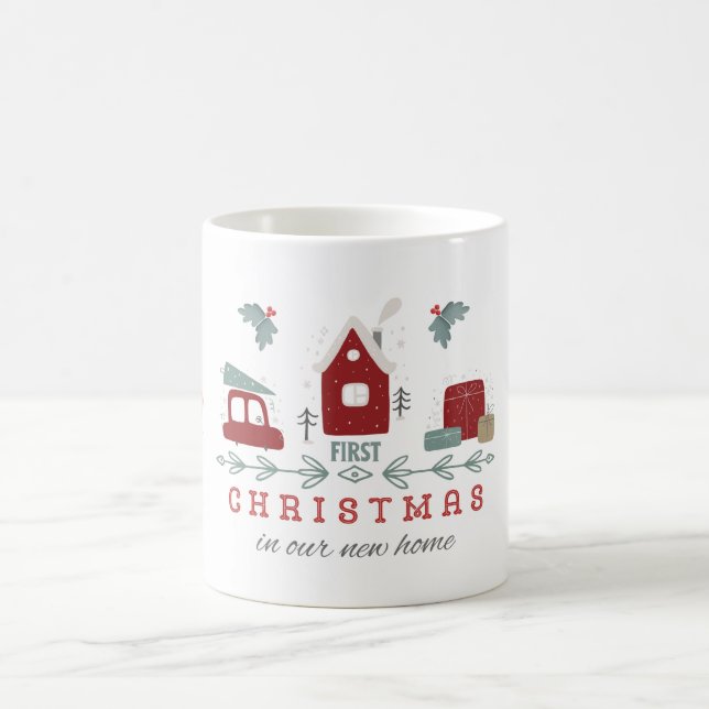 Taza De Café Primera Navidad en nuestra nueva familia Keepsake (Centro)