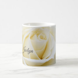 Taza De Café Pristina foto de cierre de rosa blanca