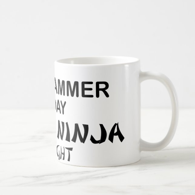 Taza De Café Programador Ninja mortal por noche (Derecha)