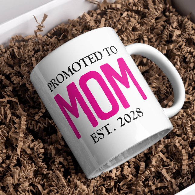 Taza De Café Promocionado a Mom Mug, regalo personalizado de Ba (promoted to mom mug, new mom gift, expecting mom gift, baby shower mug, pregnancy reveal mug,)