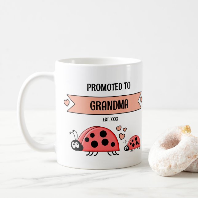 Taza De Café Promoted to grandma ladybugs peach (Con donut)