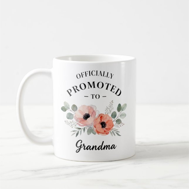 Taza De Café Promoted to Grandma Personalized  (Izquierda)