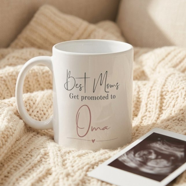 Taza De Café Promoted to Oma Gift Pregnancy Announcement (Best Moms get promoted to Oma mug)