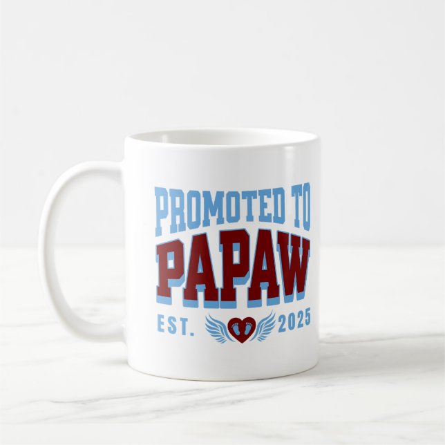 Taza De Café Promovido A Papaw Est. invitación del embarazo (Izquierda)