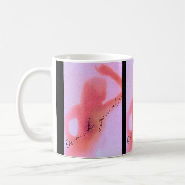 Taza De Café Propietario De Quien Eres Mug (Izquierda)