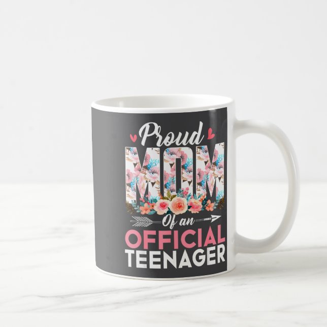 Taza De Café Proud Mom Of Teenager 13th Birthday Gift Girls Tee (Derecha)