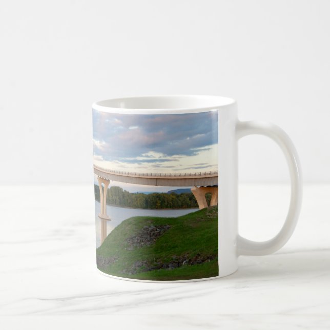 Taza De Café Puente Champlain (Derecha)