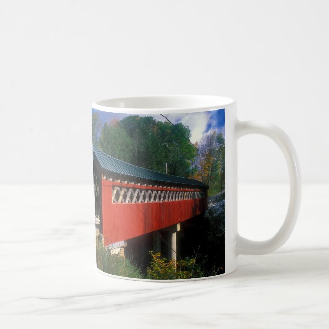 Taza De Café Puente cubierto Vermont (Derecha)