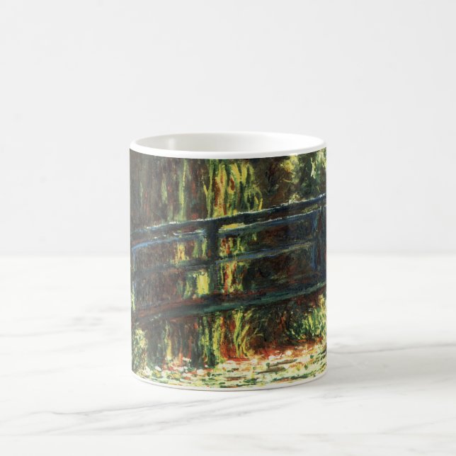 Taza De Café Puente sobre el estanque acuático de Claude Monet (Centro)