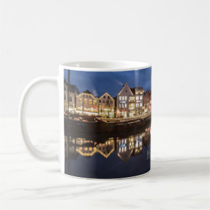Taza De Café Puerto interior nocturno, Husum, Alemania