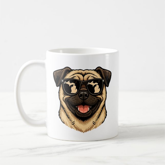 Taza De Café Pug de Michigan con gafas de sol (Izquierda)
