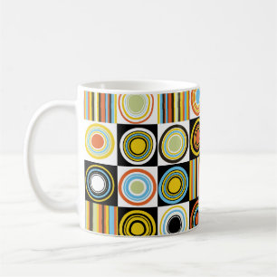 Taza De Café Puntos coloridos, círculos, rayas de fondo.