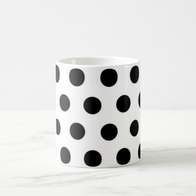 Taza De Café Puntos negros en fondo blanco (Centro)