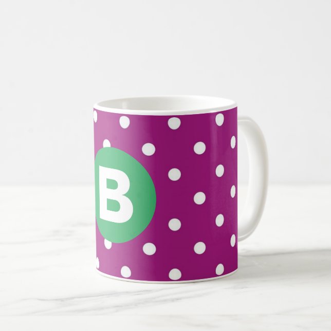 Taza De Café Purple Polka Dot Pattern Green Monogram (Anverso derecho)