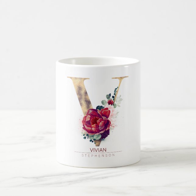 Taza De Café Purpurina de oro V Monograma Borgoña Floral Rojo (Centro)