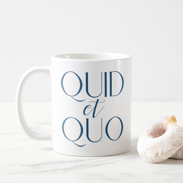 Taza De Café Quid latino y quo educación clásica (Con donut)