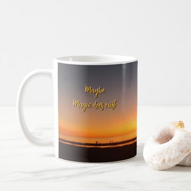 Taza De Café "Quizás la magia sí existe" (Con donut)