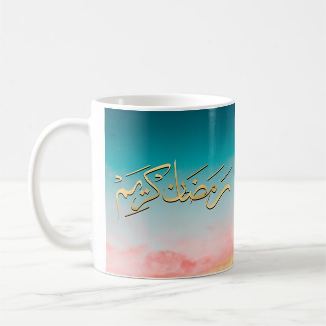 Taza De Café Ramadán kareem en árabe rosa y azul (Izquierda)