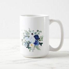 Taza De Café Ranunculus Anemone Hydrangea Rosa Fondo blanco