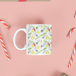 Taza De Café Raqueta de tenis y pelotas de Navidad en acuarela