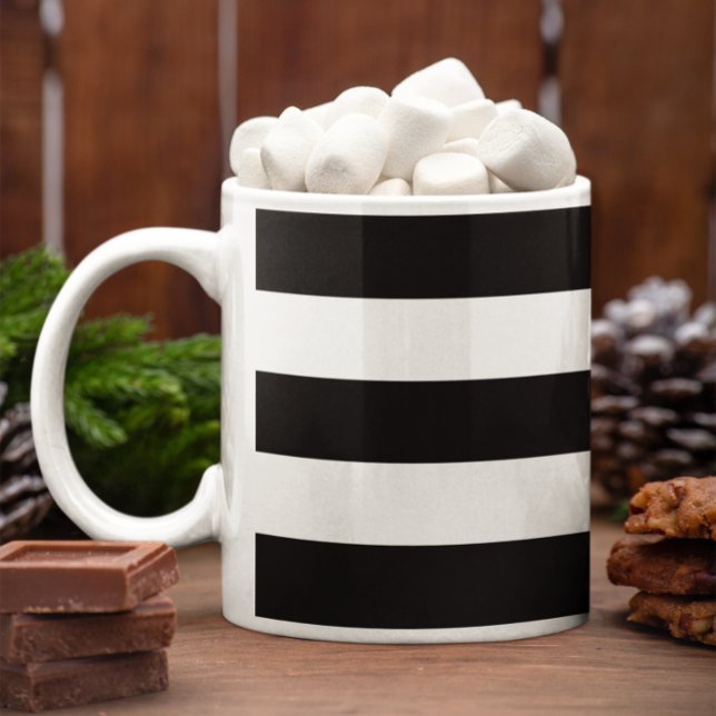 Taza De Café Rayas horizontales en blanco y negro (Horizontal Black and White Stripes Coffee Mug)