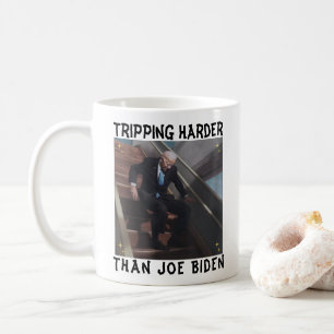 Taza De Café Recorriendo más que Joe Biden
