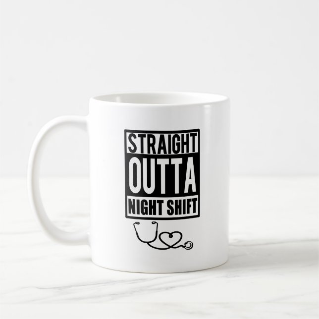 Taza de café recta de la enfermera del turno de (Izquierda)