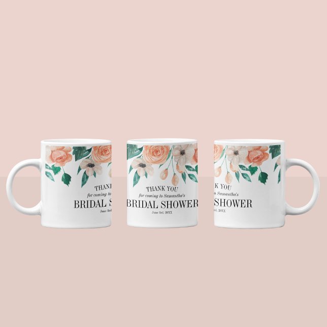 Taza De Café Recuerdos personalizados para baby shower de flore (Elegant Peach Floral Bridal Shower Custom Favors Coffee Mug
)