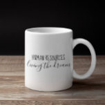 Taza De Café Recursos humanos: Oficina de Recursos Humanos Vivi<br><div class="desc">Este diseño se creó a través del arte digital. Puede ser personalizado en el área de proporcionar o personalizar eligiendo la opción de pulsar para personalizar y cambiando el nombre, las iniciales o las palabras. También puede cambiar el color y estilo del texto o eliminar el texto para un diseño...</div>