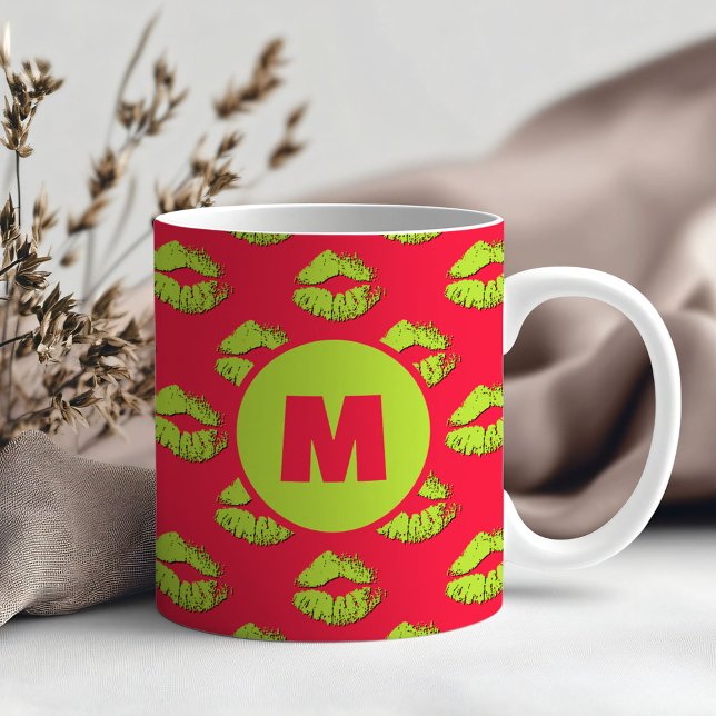 Taza De Café Red and Green XOXO Kissing Lips Personalized (Subido por el creador)