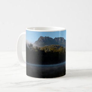 Taza De Café Reflexiones sobre el lago