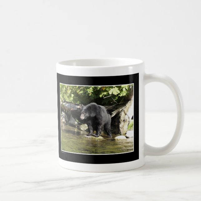 Taza De Café Regalos de oso negro "Salmon Spotting" (Derecha)
