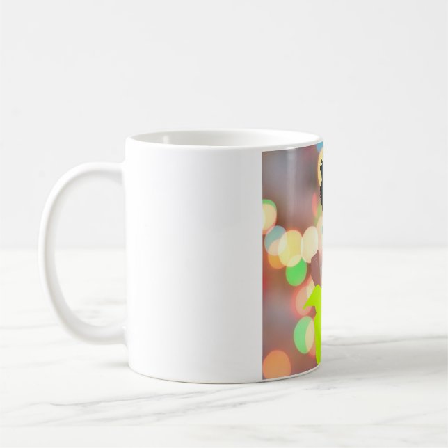 Taza De Café Reina bailarina. (Izquierda)