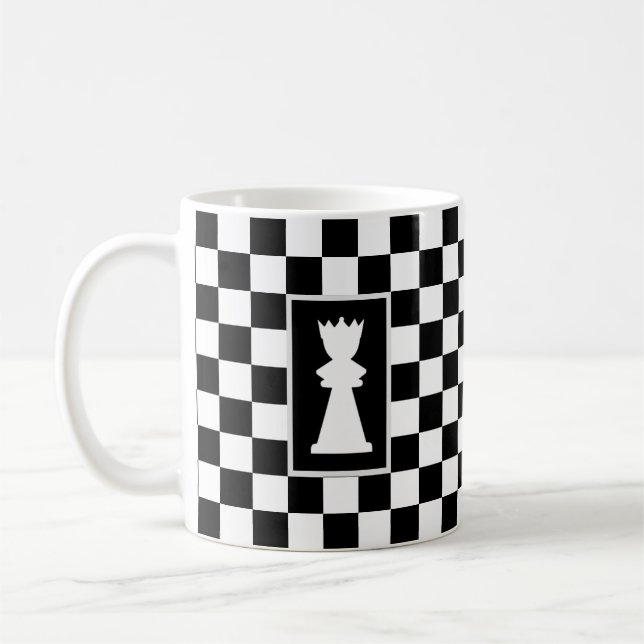 Taza De Café Reina blanca en el ajedrez blanco y negro (Izquierda)
