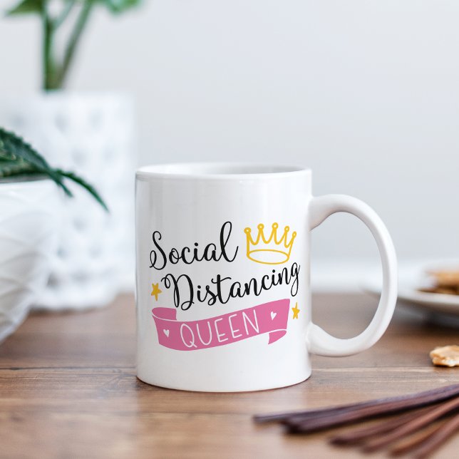 Taza De Café Reina de distanciamiento social (Subido por el creador)