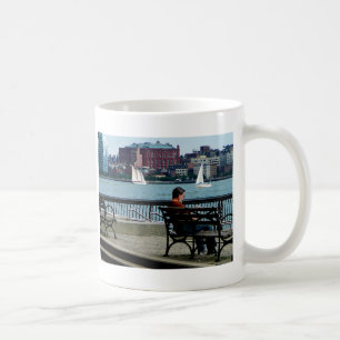 Taza De Café Relajación por el horizonte de Manhattan