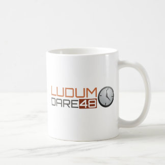 Taza De Café Reloj brillante del atrevimiento de Ludum