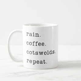 Taza De Café repitiendo los cogollos de lluvia de café