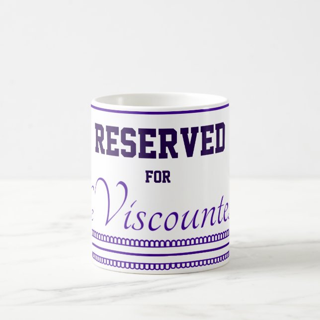 Taza De Café Reserved  for The Viscountess Classic Mug, 11 oz (Centro)