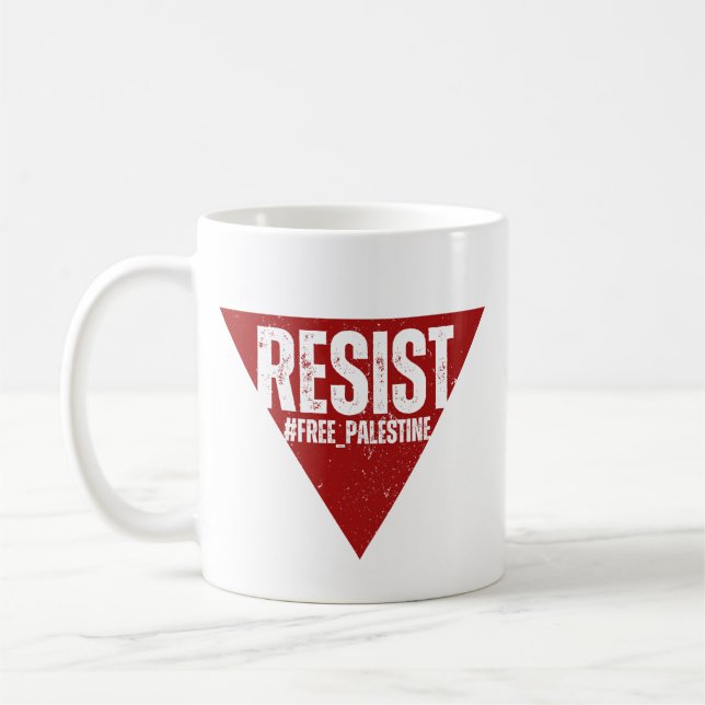 Taza De Café Resistir la palabra con resistencia al triángulo r (Izquierda)