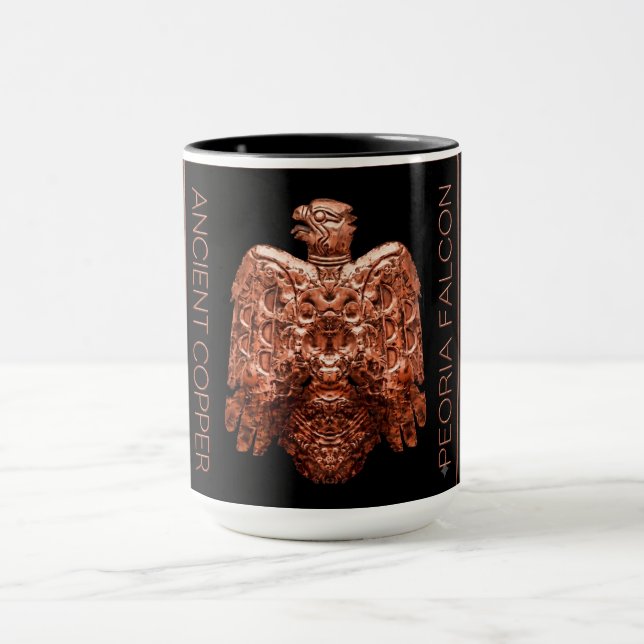 Taza de café restaurada del antiguo halcón de cobr (Centro)