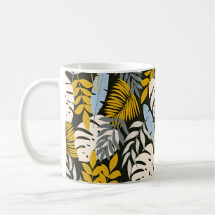 Taza De Café Resumen de un patrón sin fisuras con hojas tropic