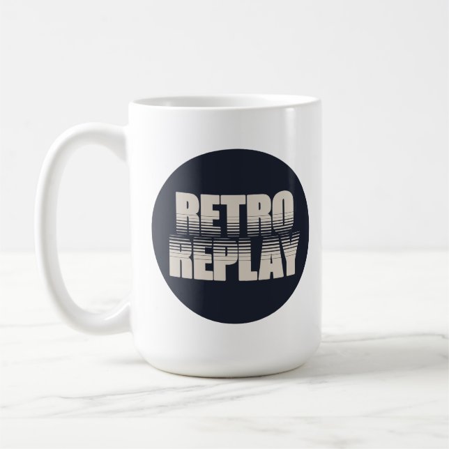 Taza de café retra clásica de la respuesta (Izquierda)