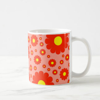 Taza de café retra de las margaritas