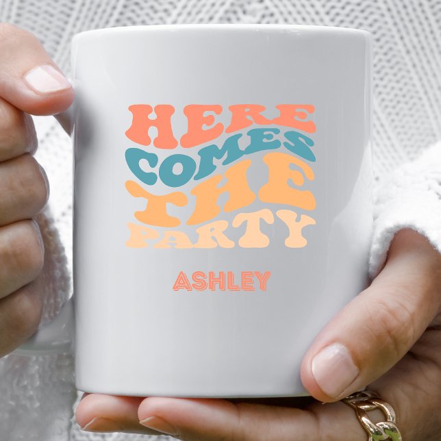 Taza de café Retro Aquí viene la fiesta de soltera (Subido por el creador)