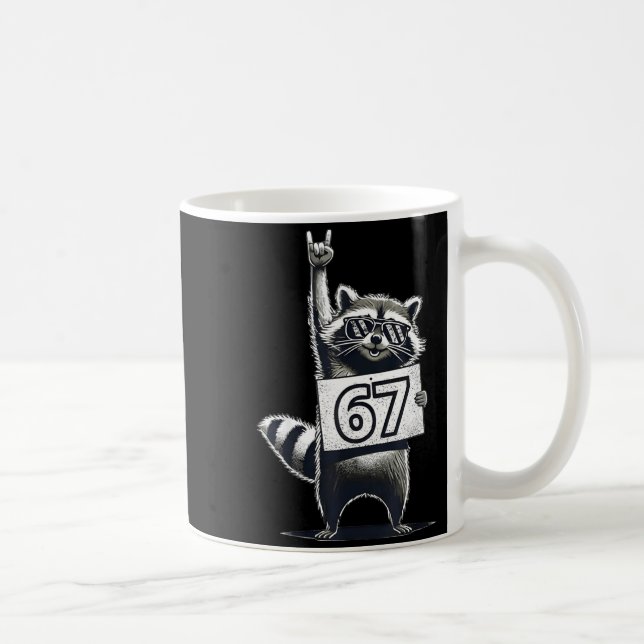 Taza De Café Retro Raccoon 67 Shirts Rock Music Men Kids Women  (Derecha)