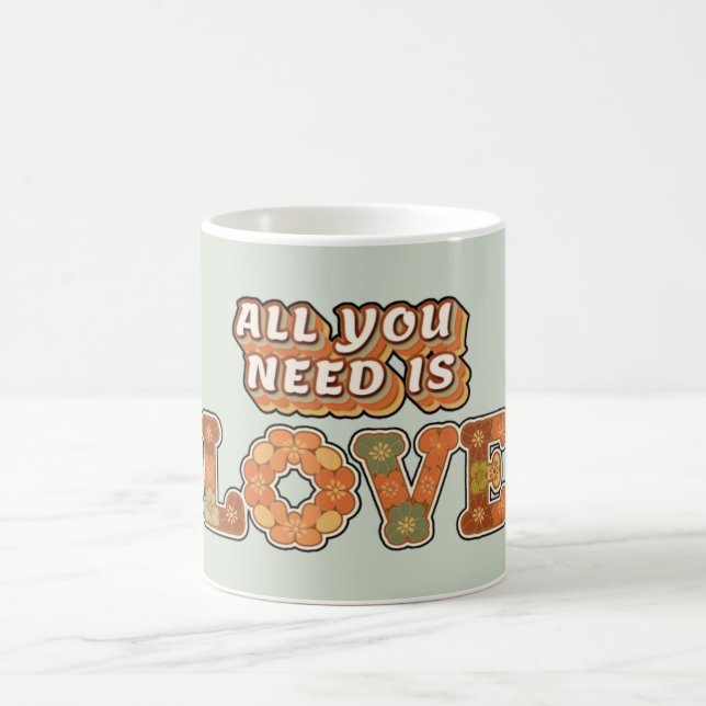 Taza De Café Retro "Todo lo que necesitas es amor" (Centro)