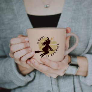 Taza De Café Retro Witch Baby está en camino Regalo para fiesta